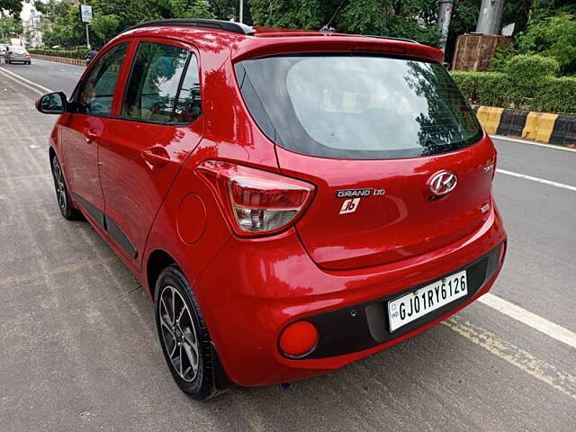 Used Hyundai Grand i10 Sportz (O) AT 1.2 Kappa VTVT [2017-2018] in Ahmedabad