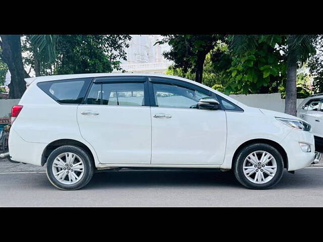 Used Toyota Innova Crysta [2016-2020] 2.8 ZX AT 7 STR [2016-2020] in Kanpur