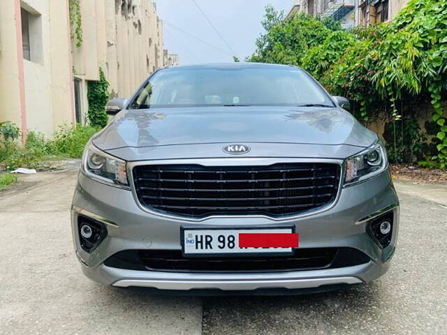 Used 2021 Kia Carnival in Delhi