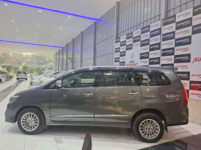 Used Toyota Innova [2013-2014] 2.5 VX 7 STR BS-III in Bangalore