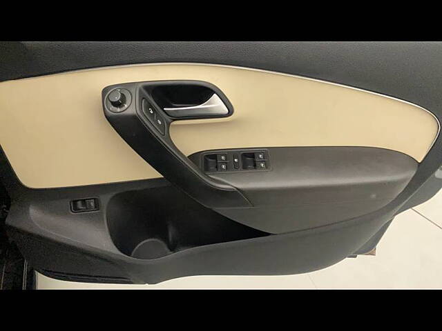 Used Volkswagen Vento [2015-2019] Highline Plus 1.5 AT (D) 16 Alloy in Mumbai