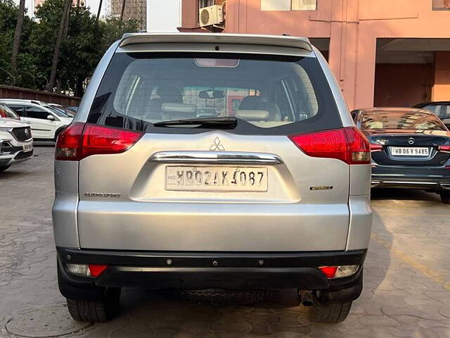 Used Mitsubishi Pajero Sport 2.5 AT in Kolkata