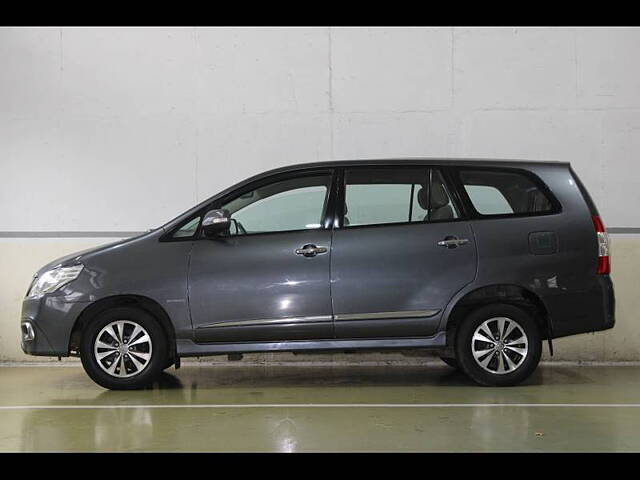 Used Toyota Innova [2013-2014] 2.5 VX 7 STR BS-III in Bangalore