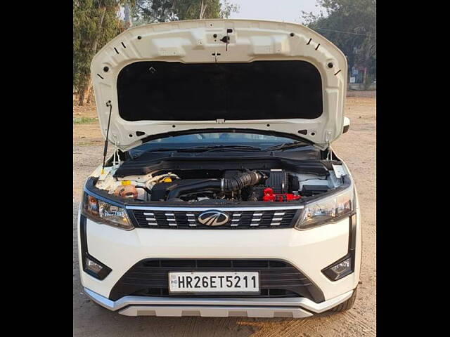 Used Mahindra XUV300 [2019-2024] W6 1.5 Diesel AMT [2020] in Delhi