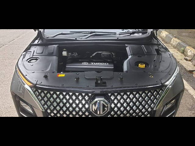 Used MG Hector Plus Savvy Pro 1.5 Turbo Petrol CVT 6 STR in Mumbai