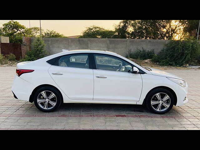 Used Hyundai Verna [2017-2020] SX Plus 1.6 VTVT AT in Delhi