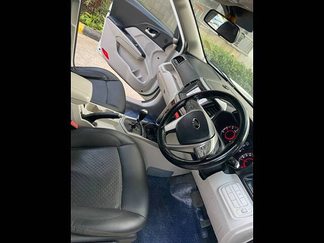 Used Mahindra XUV300 [2019-2024] W8 (O) 1.5 Diesel AMT in Faridabad