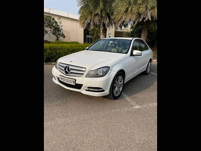Used Mercedes-Benz C-Class [2011-2014] 220 BlueEfficiency in Chandigarh