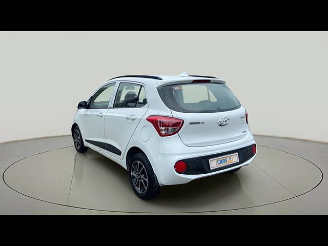 Used Hyundai Grand i10 Sportz (O) AT 1.2 Kappa VTVT [2017-2018] in Surat