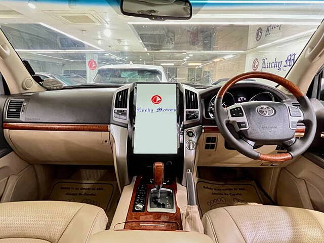 Used Toyota Land Cruiser [2011-2015] LC 200 VX in Mumbai