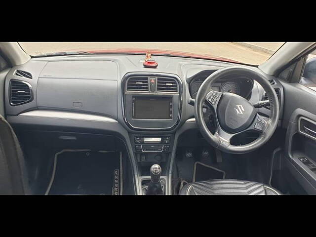 Used Maruti Suzuki Vitara Brezza [2016-2020] ZDi+ Dual Tone [2017-2018] in Ahmedabad