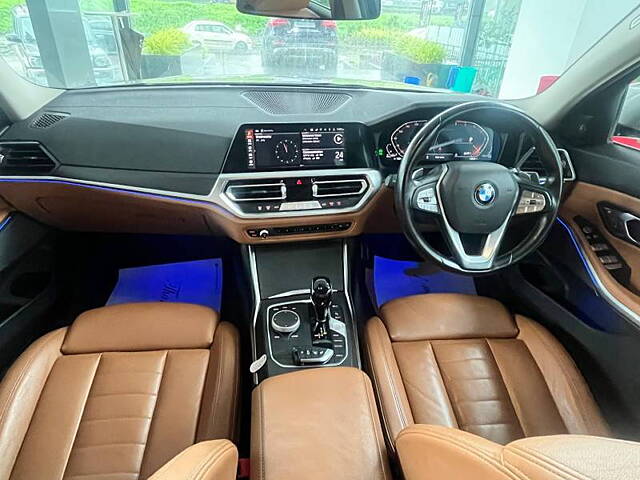 Used BMW 3 Series 320d Luxury Edition in Pune