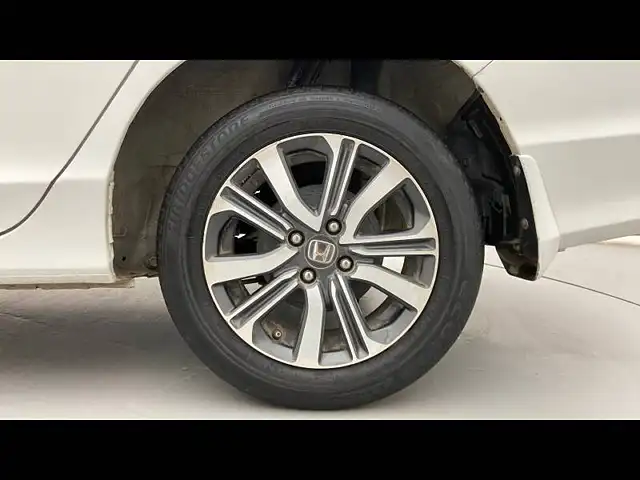 Used Honda City 4th Generation V CVT Petrol [2017-2019] in Hyderabad
