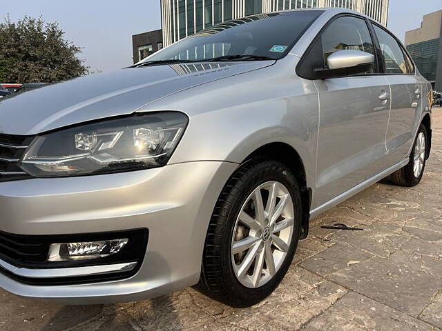 Used Volkswagen Vento [2015-2019] Highline Plus 1.2 (P) AT 16 Alloy in Delhi