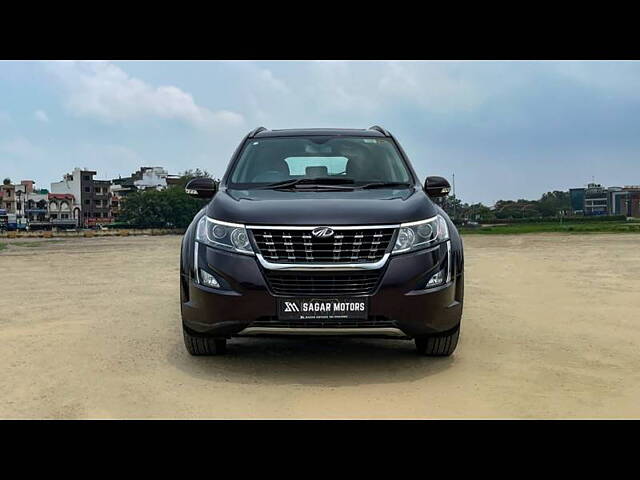 Used Mahindra XUV500 W11 AT in Delhi