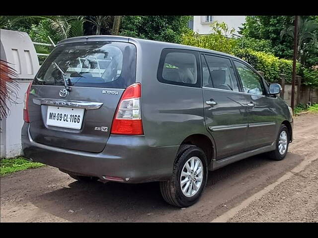 Used Toyota Innova [2013-2014] 2.5 EV PS 8 STR BS-IV in Kolhapur