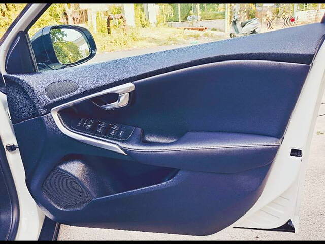 Used Volvo V40 Cross Country [2013-2016] D3 in Ahmedabad