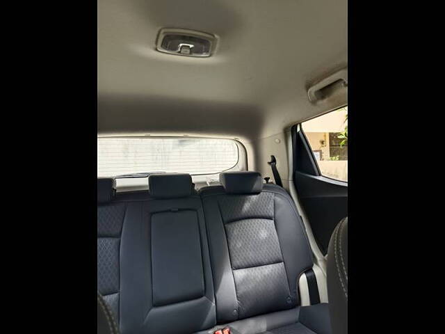 Used Mahindra XUV300 [2019-2024] 1.5 W8 (O) [2019-2020] in Delhi