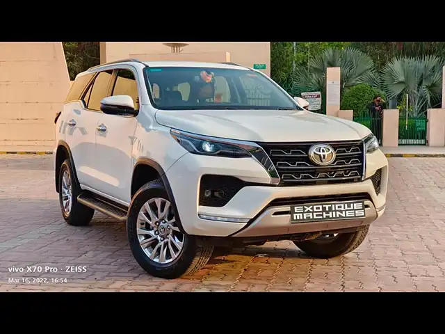 Used 2022 Toyota Fortuner in Lucknow