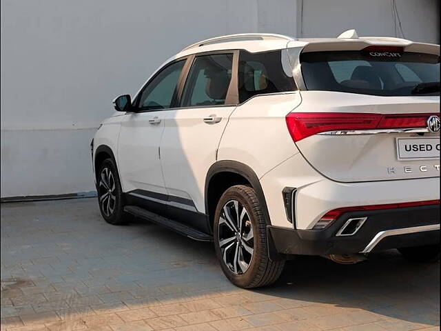 Used MG Hector Plus Savvy Pro 1.5 Turbo Petrol CVT 6 STR in Ahmedabad