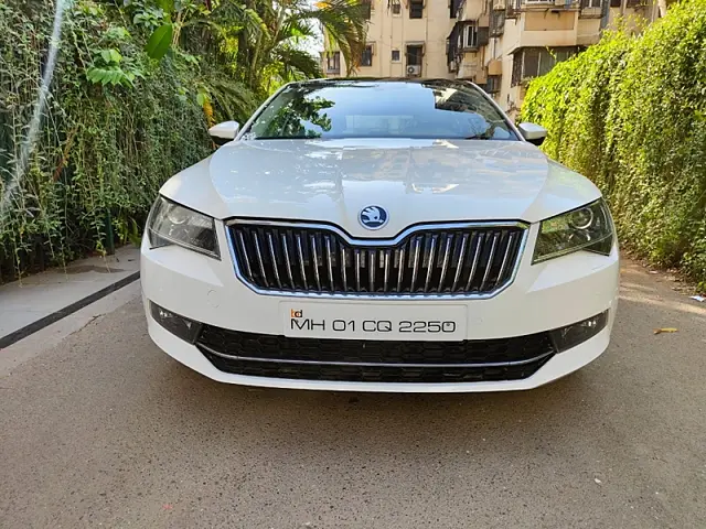 Used 2017 Skoda Superb in Mumbai