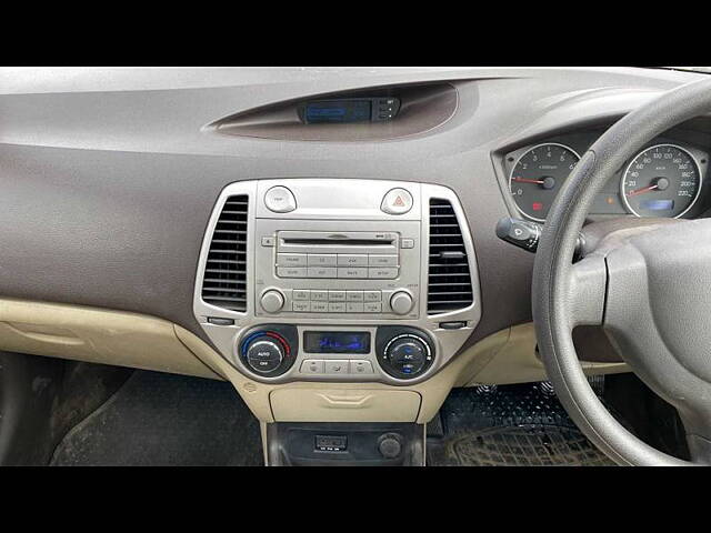 Used Hyundai i20 [2010-2012] Magna 1.2 in Hyderabad