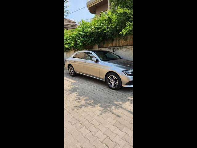 Used Mercedes-Benz E-Class E 220d Exclusive in Delhi