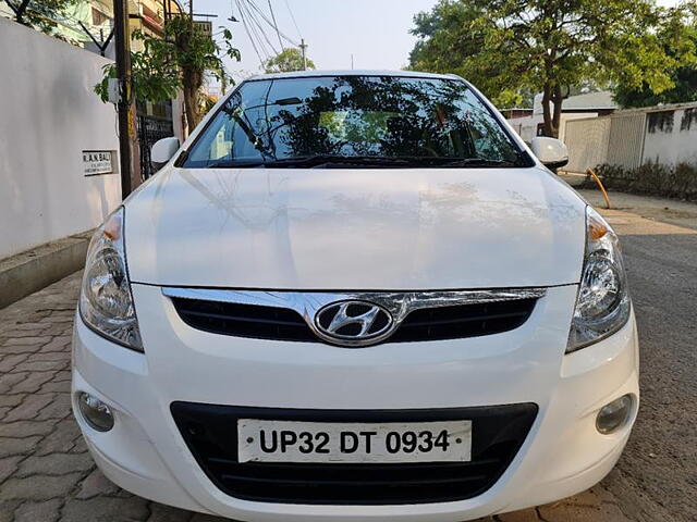 Used 2011 Hyundai i20 in Lucknow