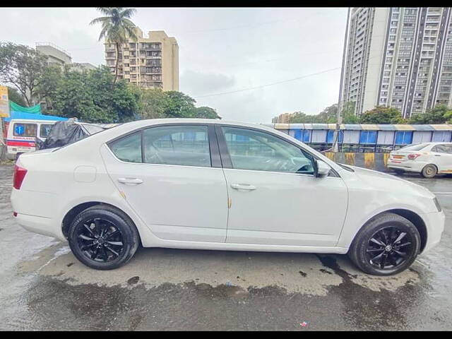 Used Skoda Octavia [2017-2021] 2.0 TDI CR Style Plus AT [2017] in Mumbai