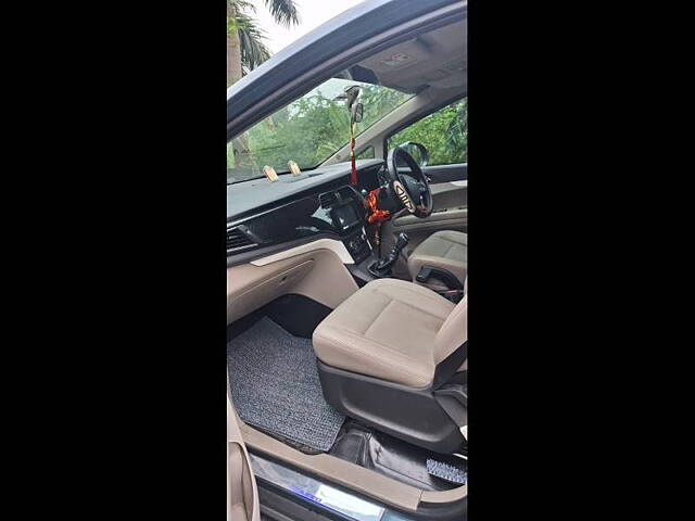 Used Mahindra Marazzo [2018-2020] M8 8 STR in Kolkata