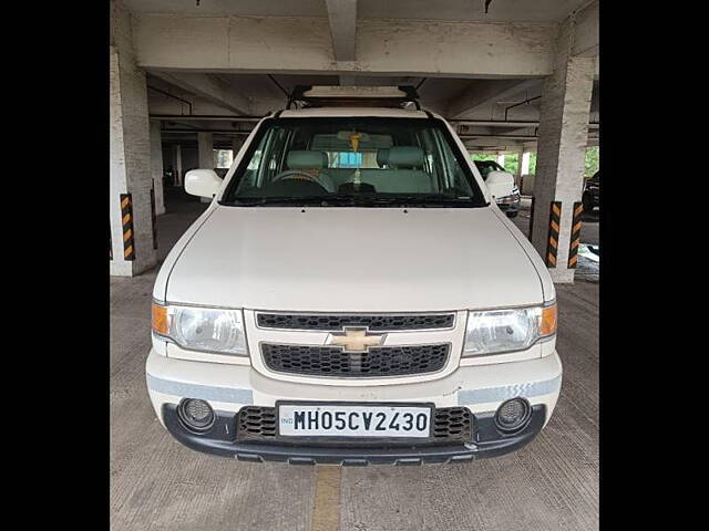 Used Chevrolet Tavera Neo 3 LS- 10 STR BS-IV in Mumbai