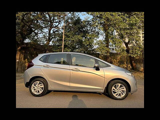 Used Honda Jazz [2015-2018] V AT Petrol in Delhi