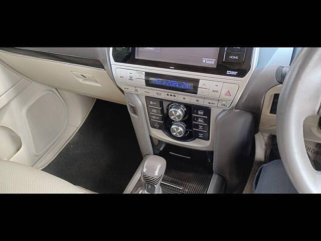 Used Toyota Land Cruiser Prado VX L in Delhi