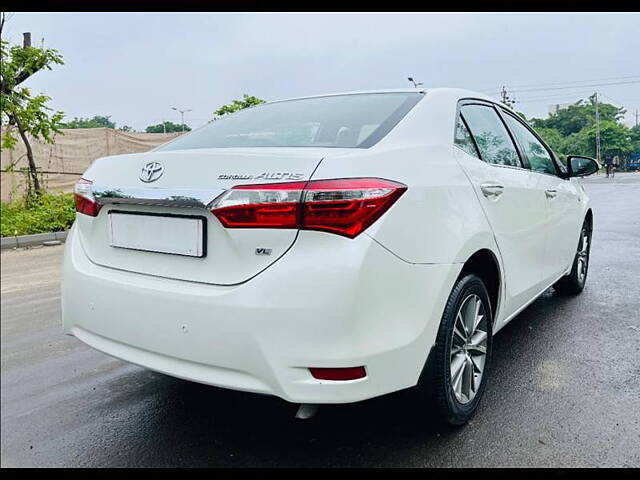 Used Toyota Corolla Altis [2014-2017] VL AT Petrol in Ahmedabad