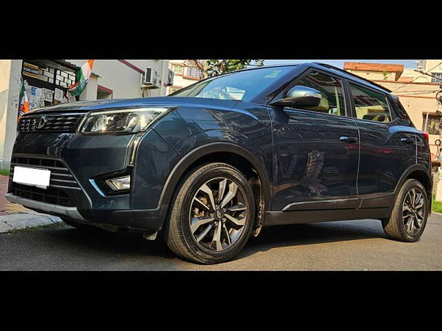 Used Mahindra XUV300 [2019-2024] W8 (O) 1.5 Diesel [2020] in Kolkata