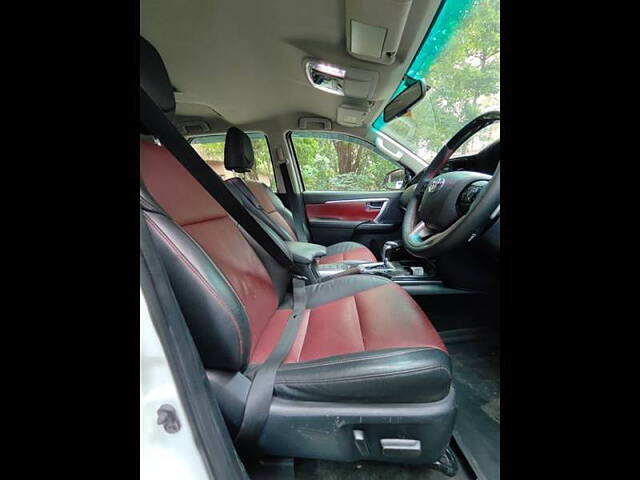 Used Toyota Fortuner Legender 2.8 4X2 AT in Mumbai