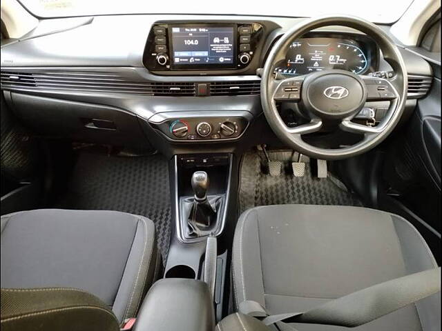 Used Hyundai i20 [2020-2023] Sportz 1.2 MT [2020-2023] in Delhi