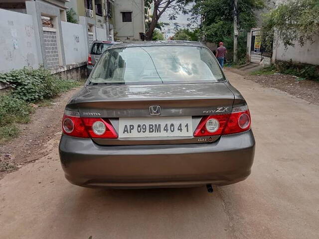 Used Honda City ZX GXi in Hyderabad