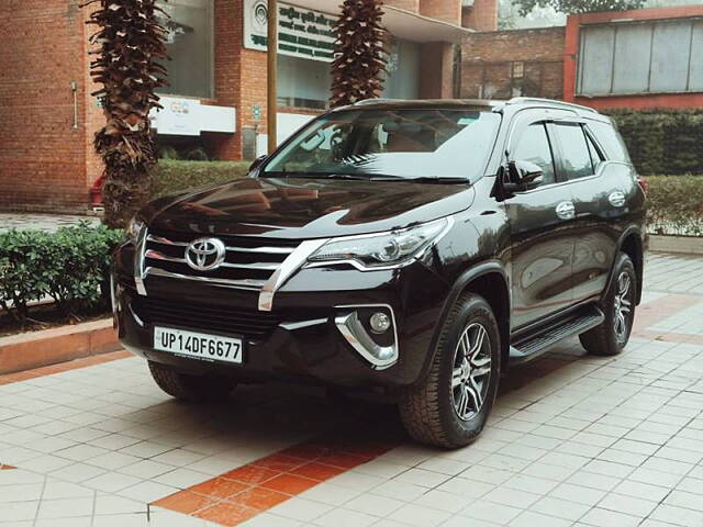 Used Toyota Fortuner [2016-2021] 2.8 4x2 MT [2016-2020] in Delhi