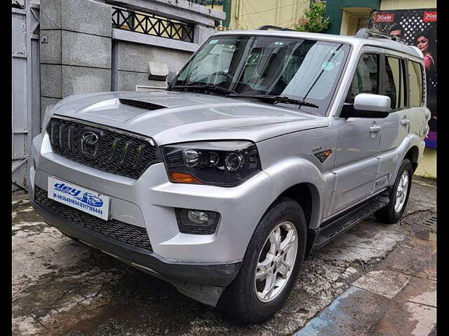 Used Mahindra Scorpio [2014-2017] S10 in Kolkata