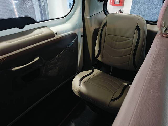 Used Mahindra TUV300 [2015-2019] T4 Plus in Ahmedabad