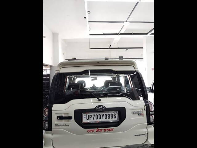 Used Mahindra Scorpio [2014-2017] S8 1.99 [2016-2017] in Varanasi