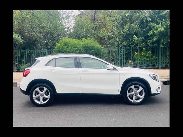 Used Mercedes-Benz GLA [2017-2020] 200 Sport in Delhi