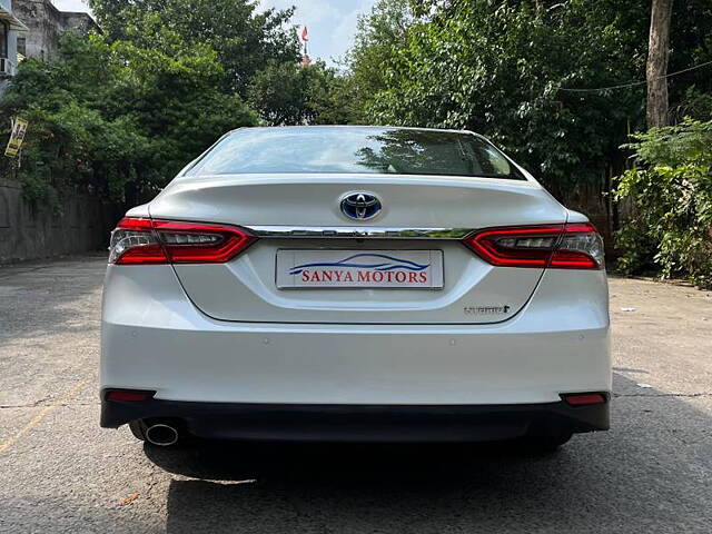 Used Toyota Camry Hybrid in Delhi