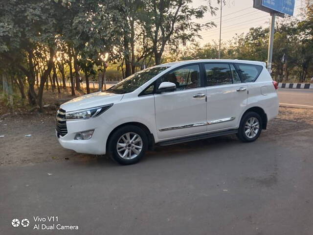 Used Toyota Innova Crysta [2016-2020] 2.4 G 7 STR [2016-2017] in Bhopal