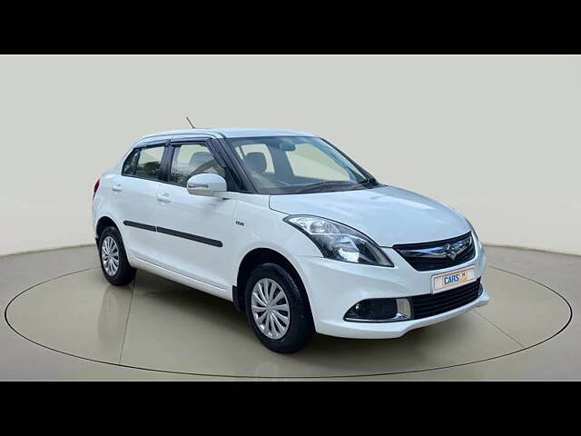 Used 2015 Maruti Suzuki Swift DZire in Lucknow