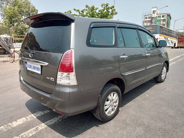 Used Toyota Innova [2009-2012] 2.5 VX 8 STR BS-IV in Mumbai
