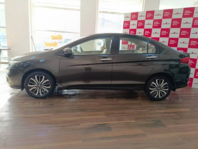 Used Honda City 4th Generation VX Petrol [2017-2019] in Mumbai