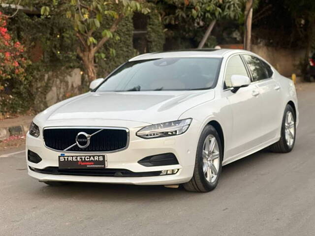 Used Volvo S90 [2016-2021] Momentum D4 [2018-2020] in Bangalore