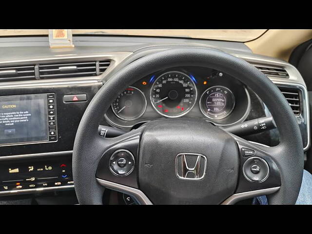 Used Honda City 4th Generation V Petrol in Lucknow